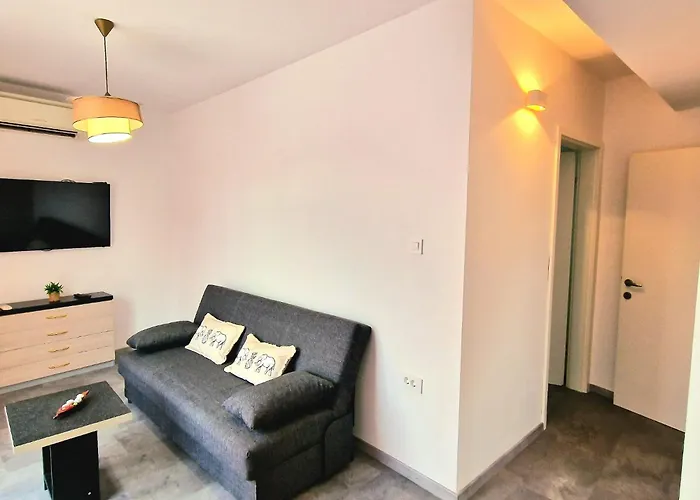 Mediteran شقة كوبر